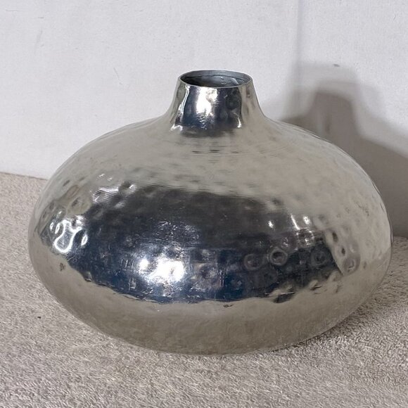 Handmade Dimpled Silver Tone Thin Metal Table Vase Decor Accent - Picture 2 of 12